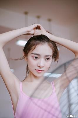 三更饺子趴桌子比较长原声